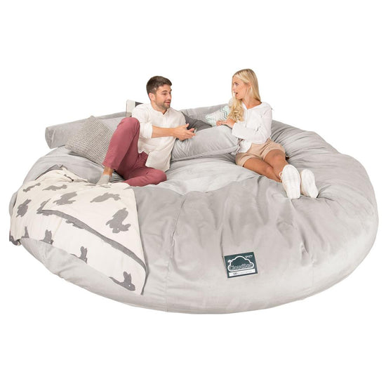 CloudSac 5000 XXXXXL 超特大タイタニックメモリーフォームビーズクッションソファ - ベルベットシルバー 03