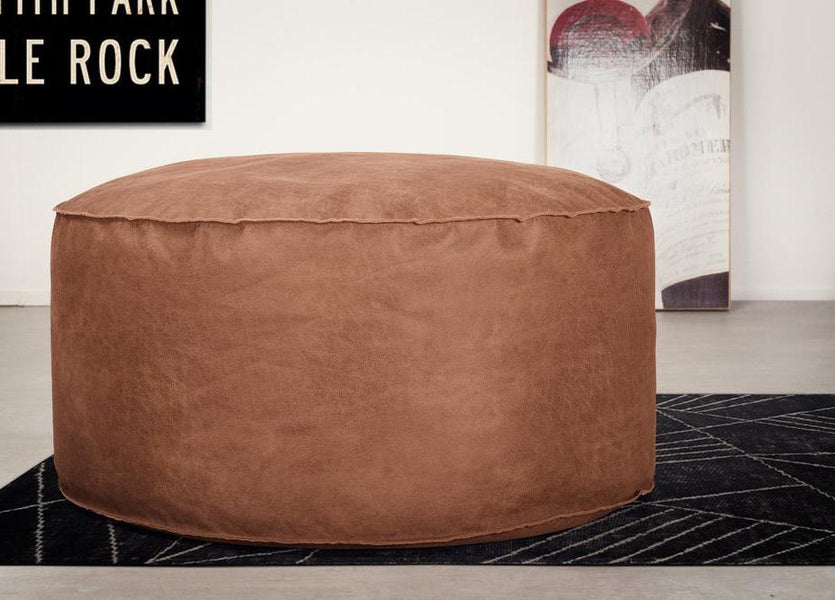 Pouffes-and-