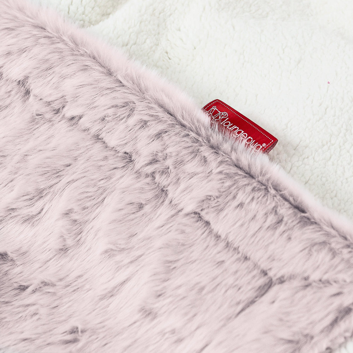 lounge-pug-faux-rabbit-fur-
